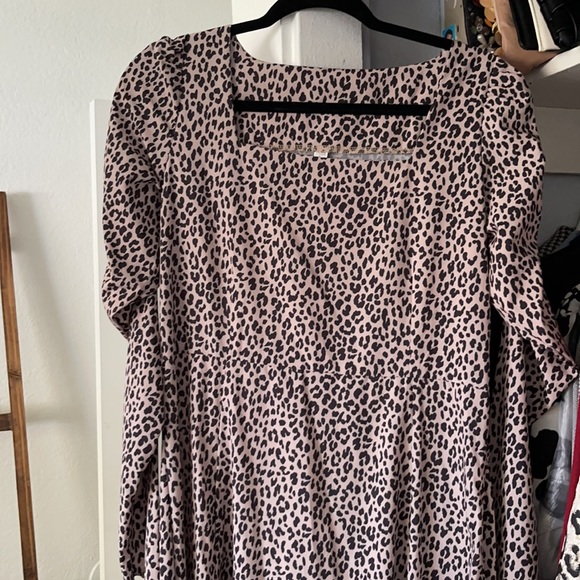 Leopard Midi Square Neck Dress - Picture 2 of 4